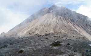 Hiking Mount Merapi In 15 Photos | Outsidevibes